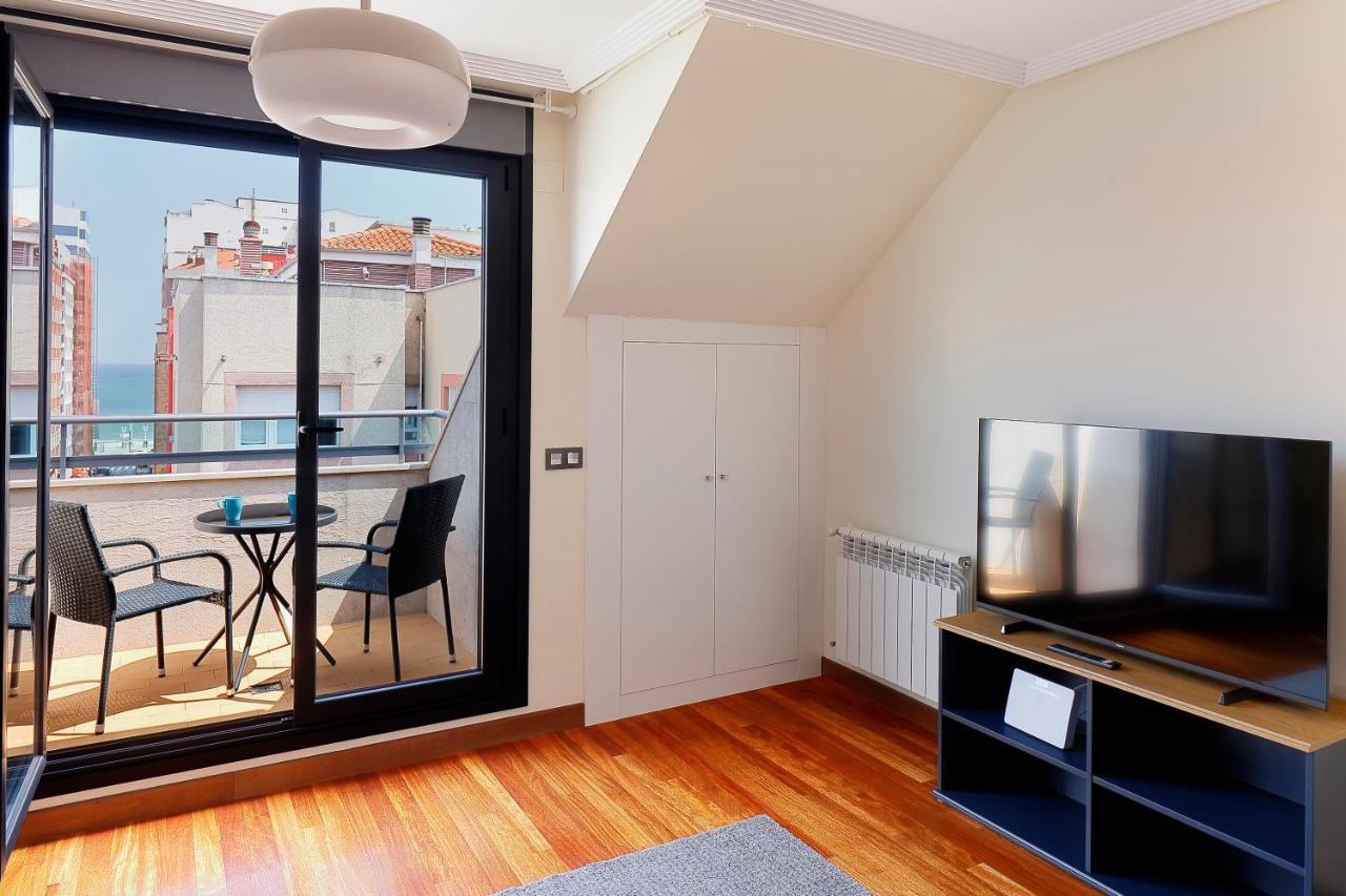 Atico Con Terraza, Vistas Al Mar Y Parking En Playa De S Lorenzo Gijón Exterior foto